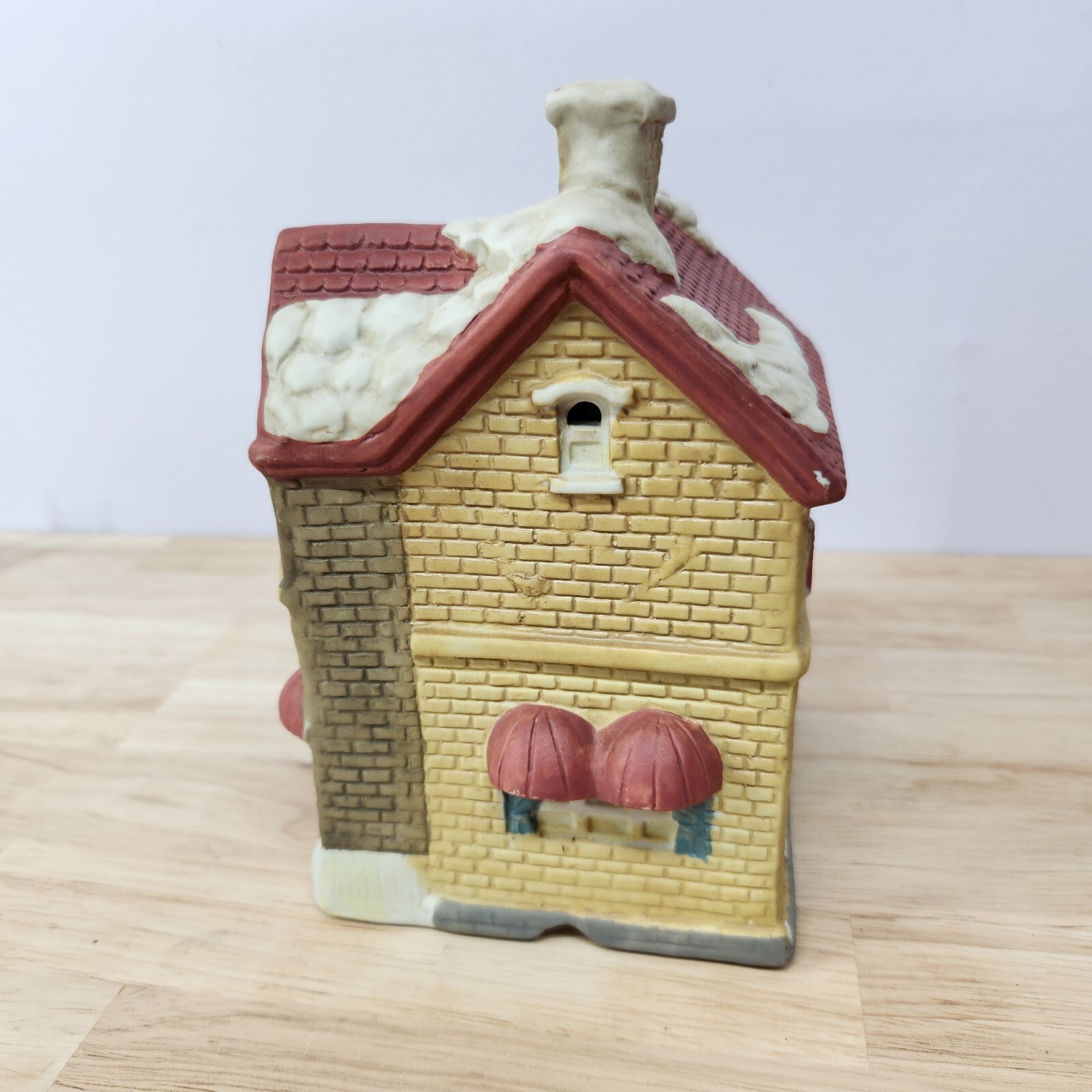 Share The Joy “Bakery” Our Town Collection Vintage Christmas Village Caldor