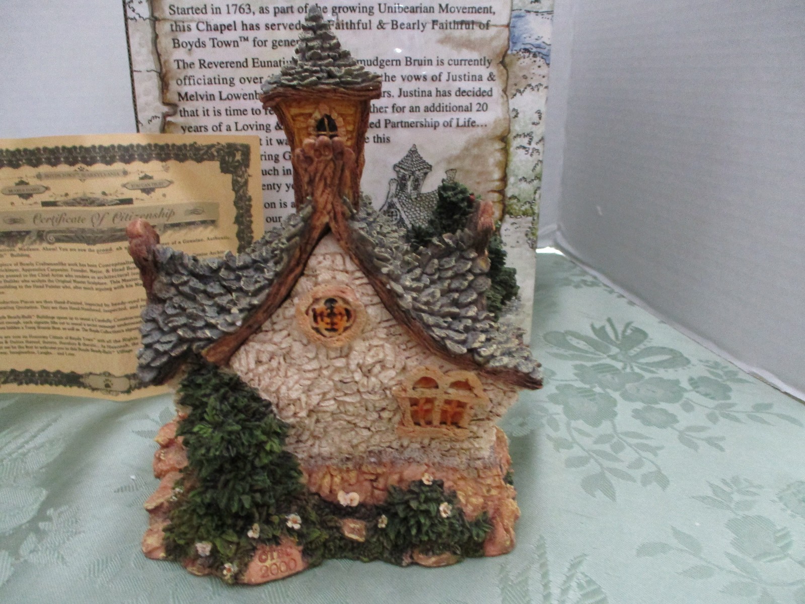 Boyds Bearly- Built Villages “Chapel In The Woods” & Accessories 2000 NIB