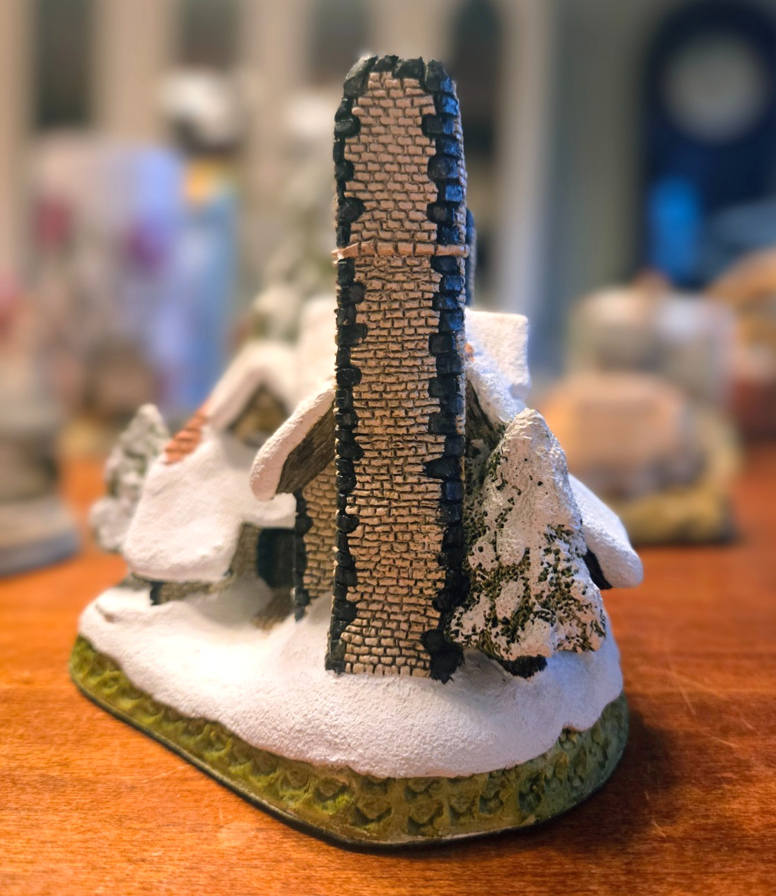 David Winter No Box Handmade Hand Painted Snow Cottage 1984 John Hine LTD