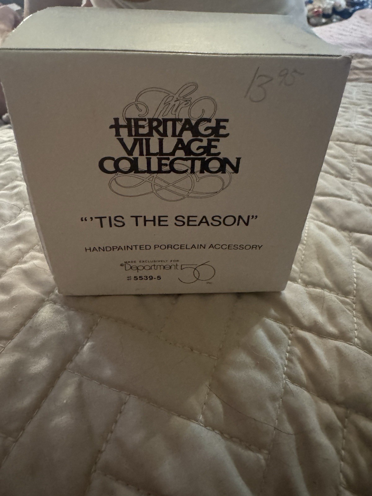Dept. 56 Heritage Village Collection Tis The Season 5539-5