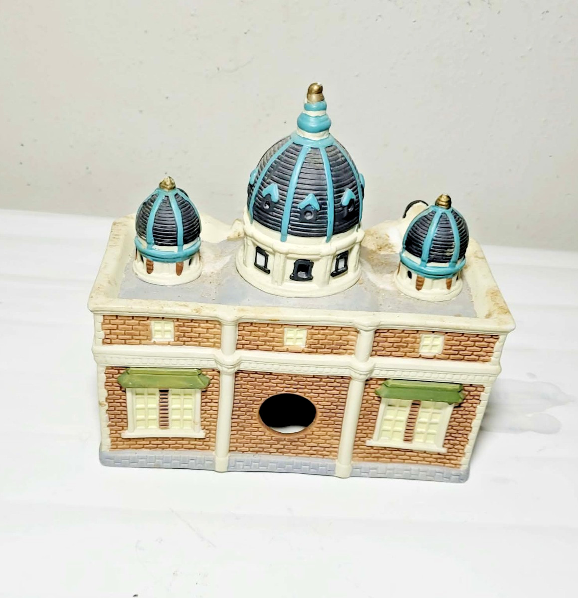 8″ O’Well Dickens Keepsake Museum Figurine Ceramic Vintage Christmas