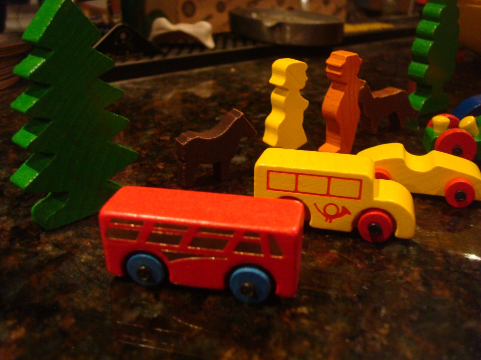 Vintage East German Putz Erzgebirge DELUX VEHICLE Lot CARS TRUCK PEOPLE TREES
