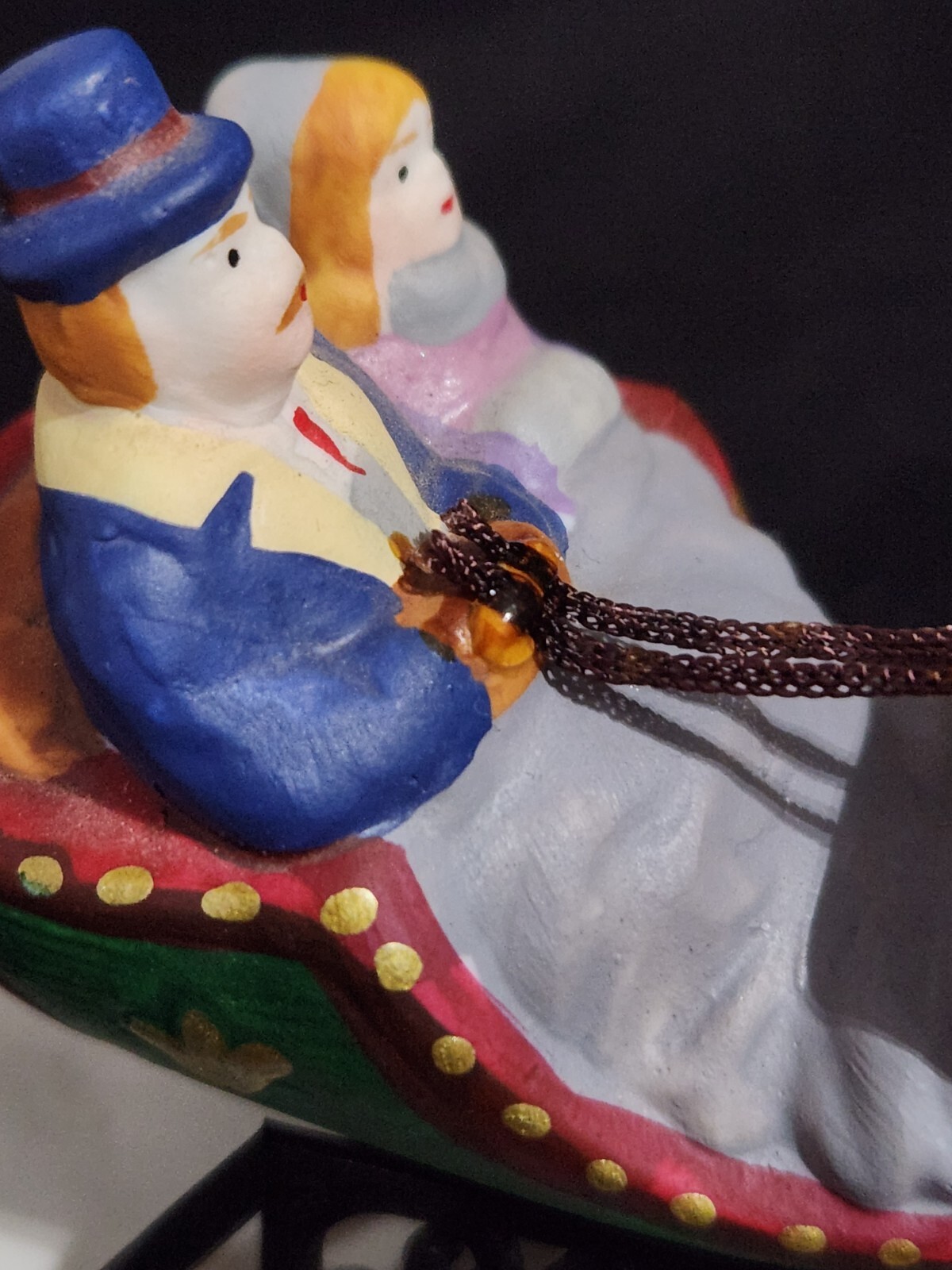 Lemax COZY SLEIGH RIDE Christmas Village figure horse drawn carriage #53158 1995