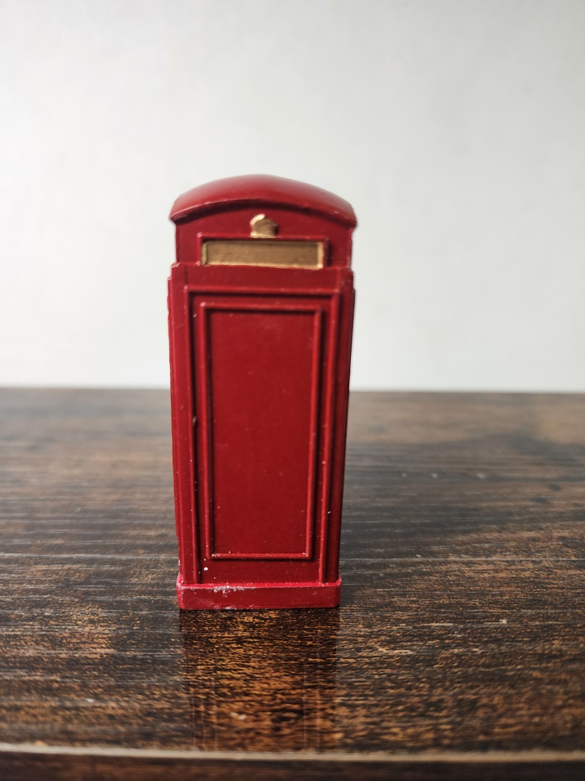 LEMAX Telephone Booth Metal Christmas Village Accessory INV280