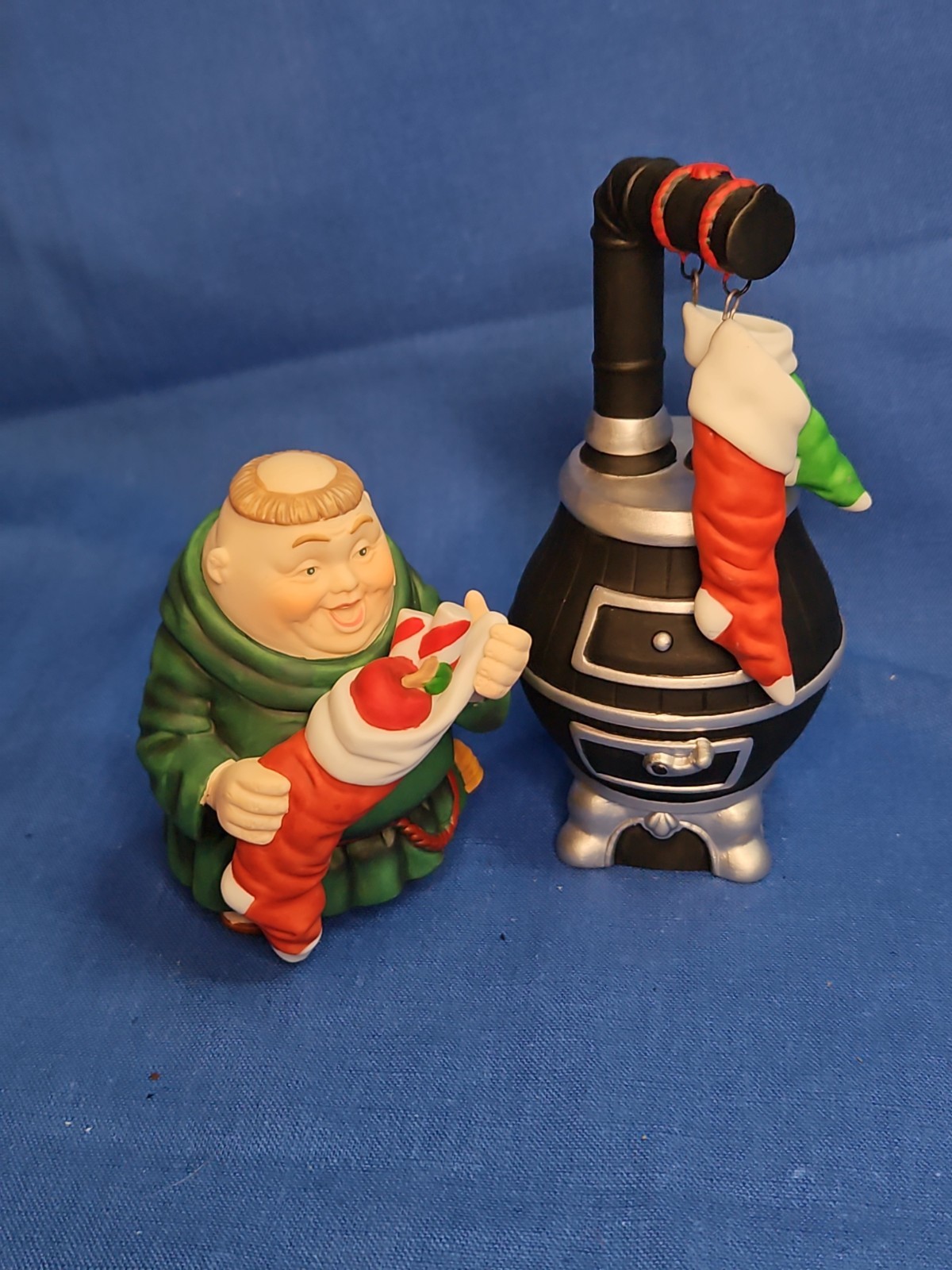 Dept 56 Merry Makers Christmas Stockings Pot Bellied Stove Monk