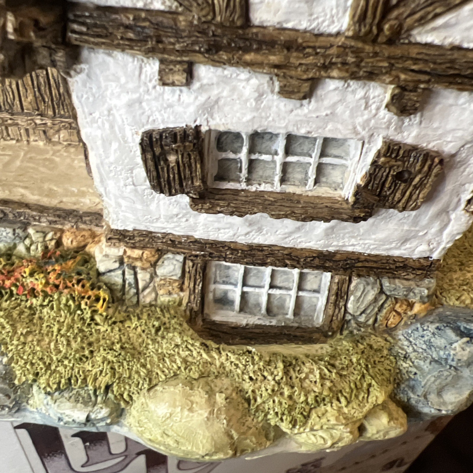Lilliput Lane “Seven Dwarfs Cottage” The Disney Collection 50th Anniversary Ed.