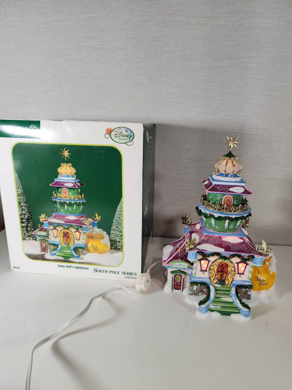 Dept 56 Tinker Bell’s Lighthouse 802825 North Pole Disney Fairies W/Box Read