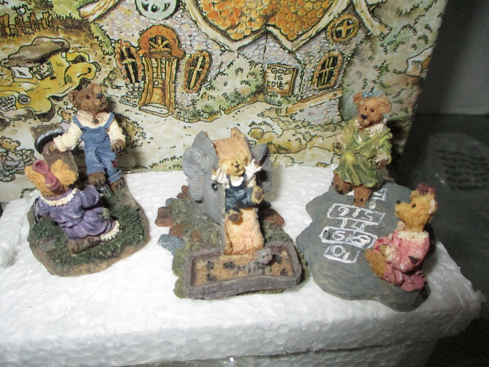 Boyds Bearly Built Villages “Wee Bear Daycare Center” & Accesories 19025 NIB