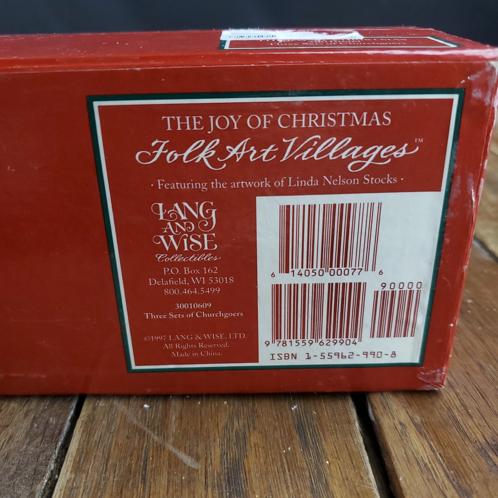 Lang and Wise Village The Joy of Christmas Three Sets of Churchgoers 30010609