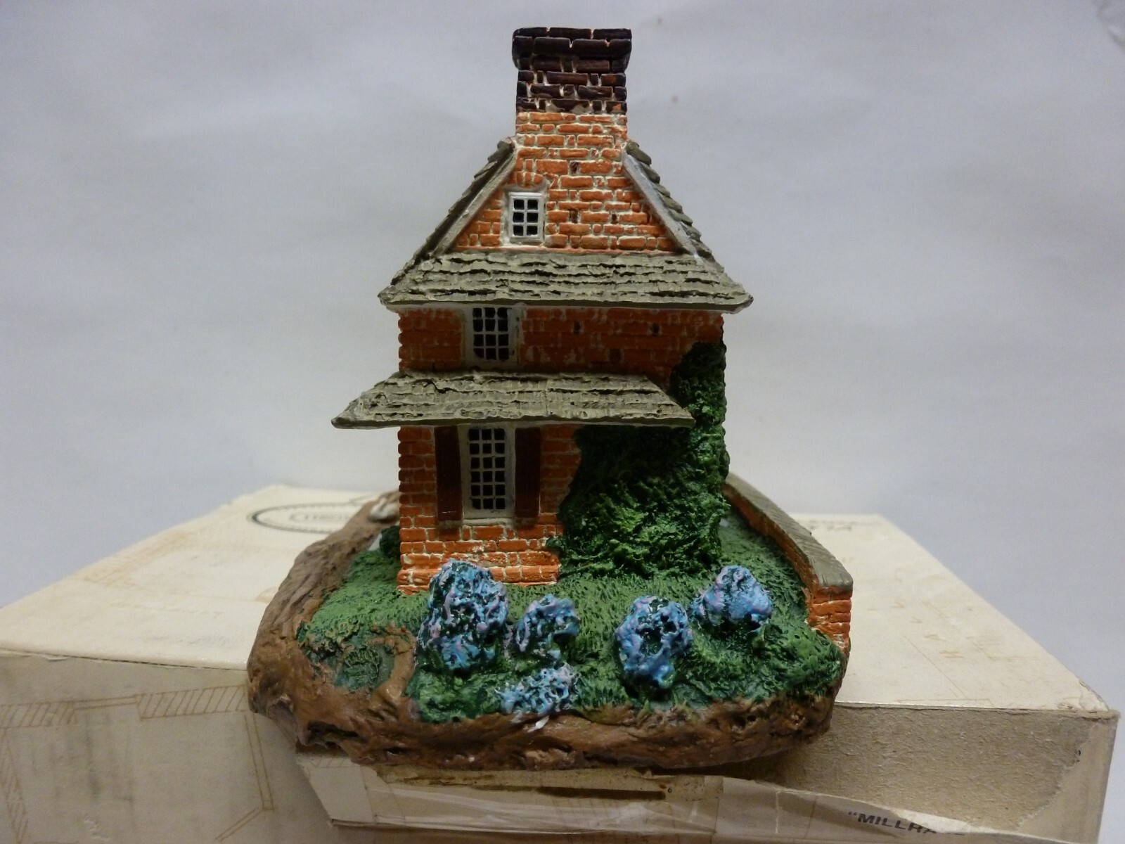 Hawthorne Architectural Register “Millrace Store” Sculpture #78002