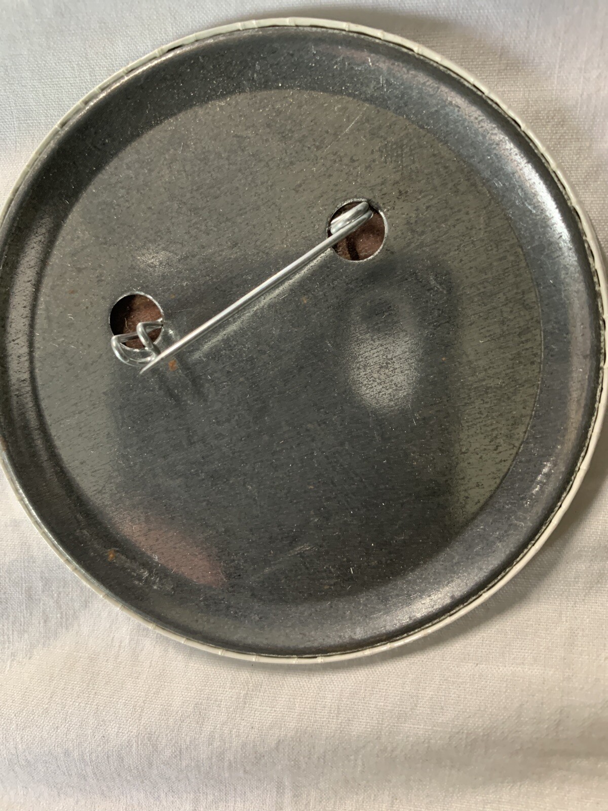 The John Hine Collectibles club pin 3 inches David winter