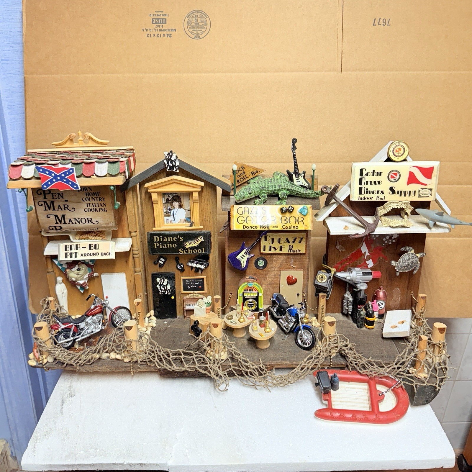 Diorama Town Square