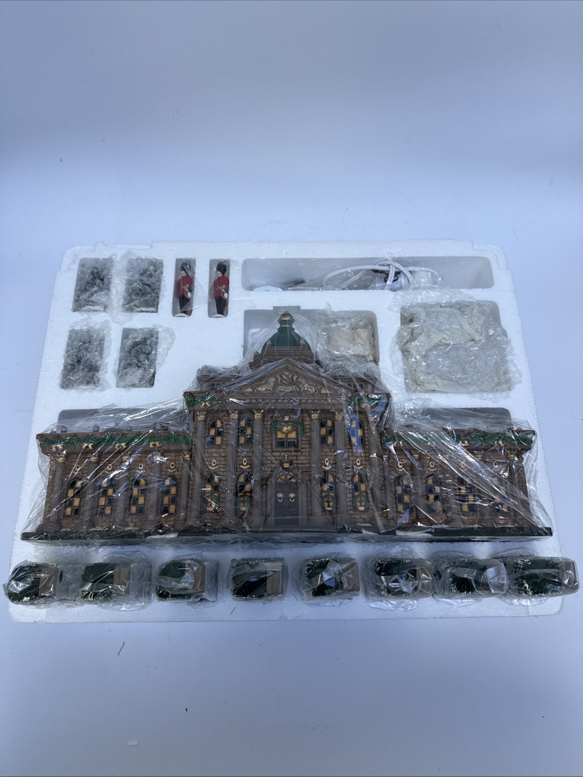 DEPT 56 RAMSFORD PALACE Dickens Village 58336 Heritage Numbered Limited Edition
