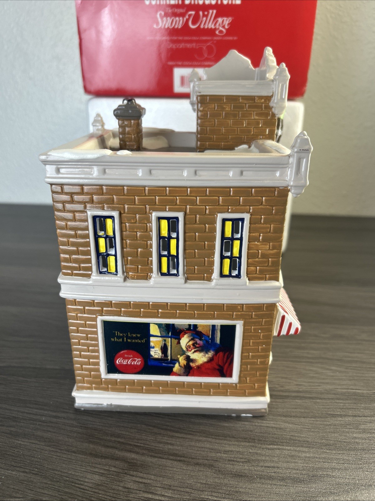 Department 56 Original Snow Village Coca-Cola Corner Drugstore No Light 1995