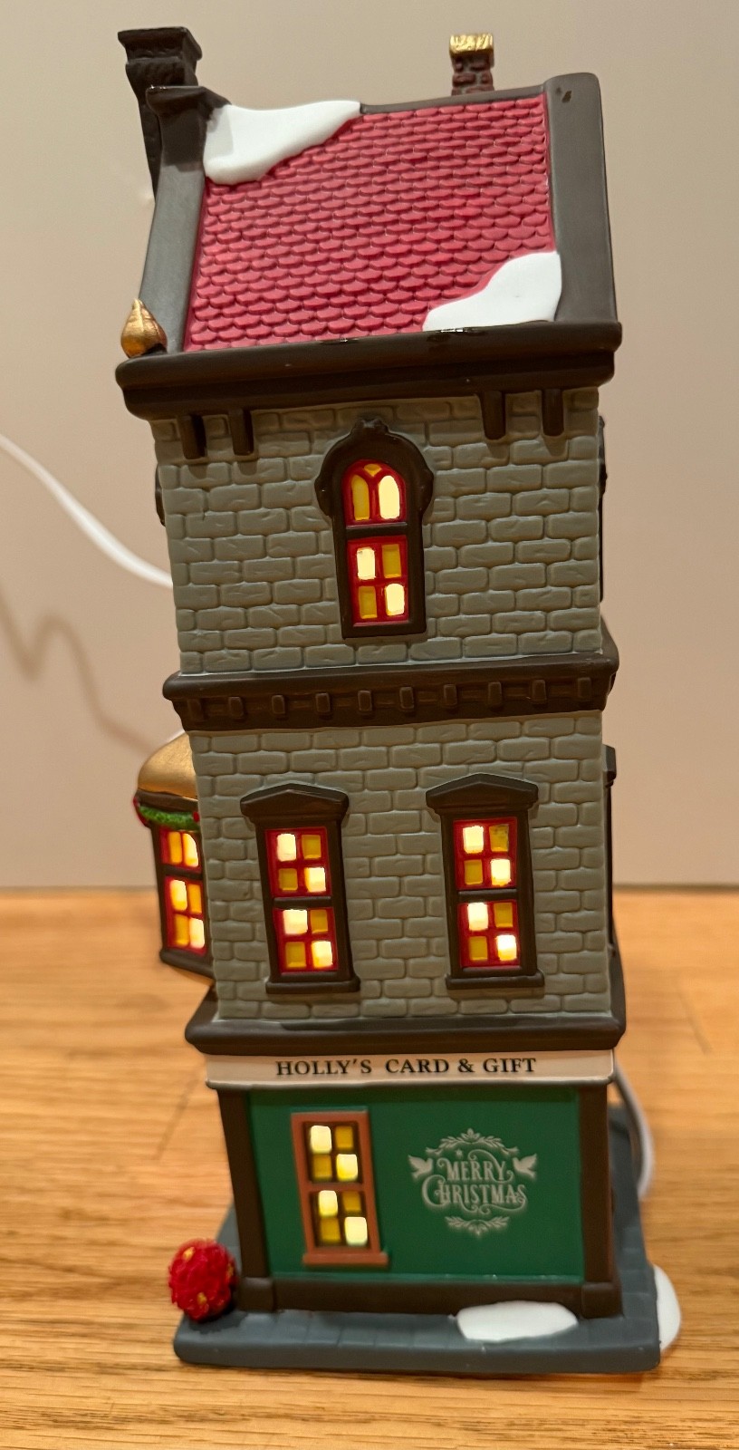 Department 56 Christmas In The City Holly’s Card & Gift Boutique