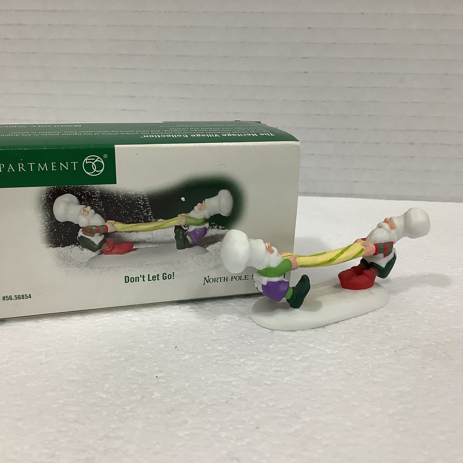 Department 56 North Pole Series 56854 Don’t Let Go Accessory