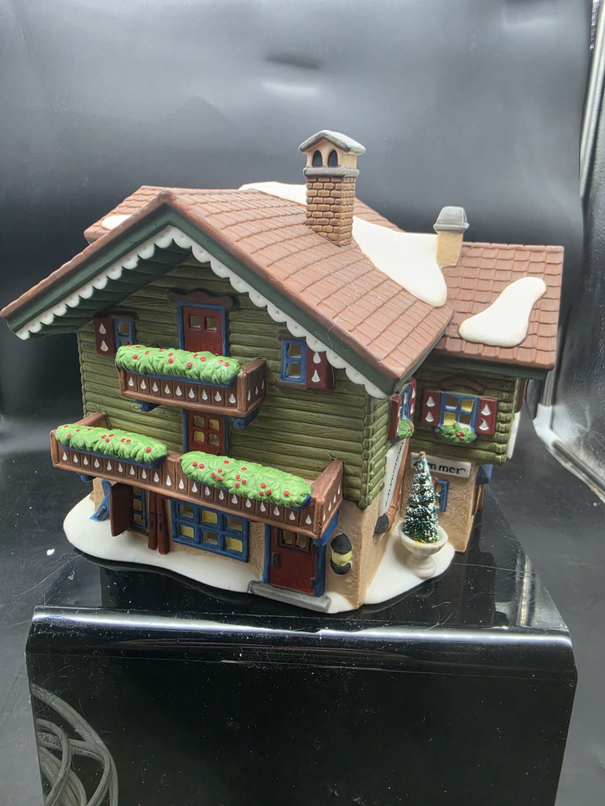 Dept 56 Patisserie Schokolade – Alpenhorn – Sports Laden