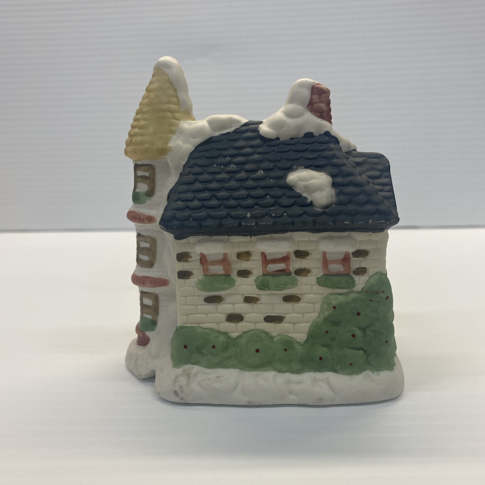 Vintage Share The Joy-Our Town Collection Christmas Village-Caldor-Town Hall
