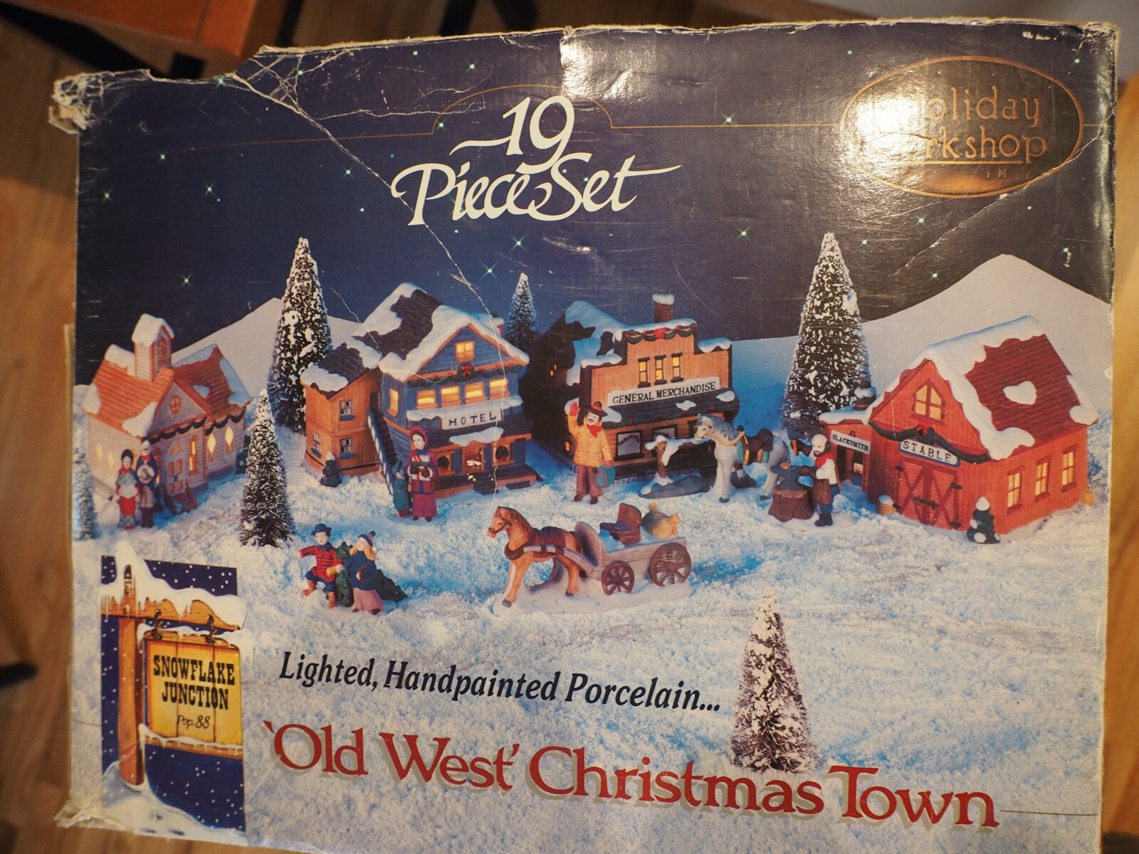 Rare Vintage Holiday Workshop Old West Christmas Town 19 piece Illuminated