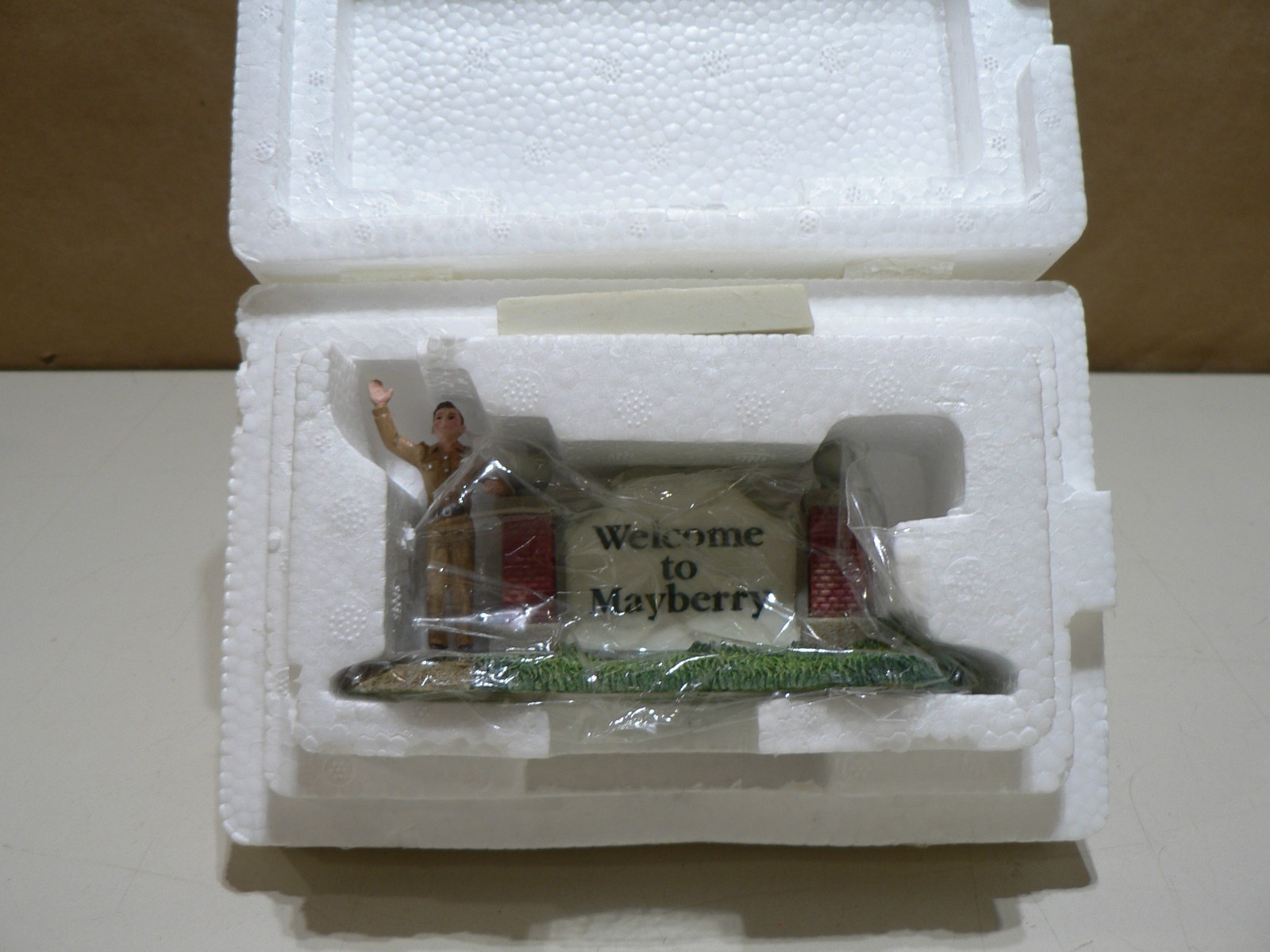 Vintage Hawthorne Village “Welcome to Mayberry” # 91358 New in Box 1996