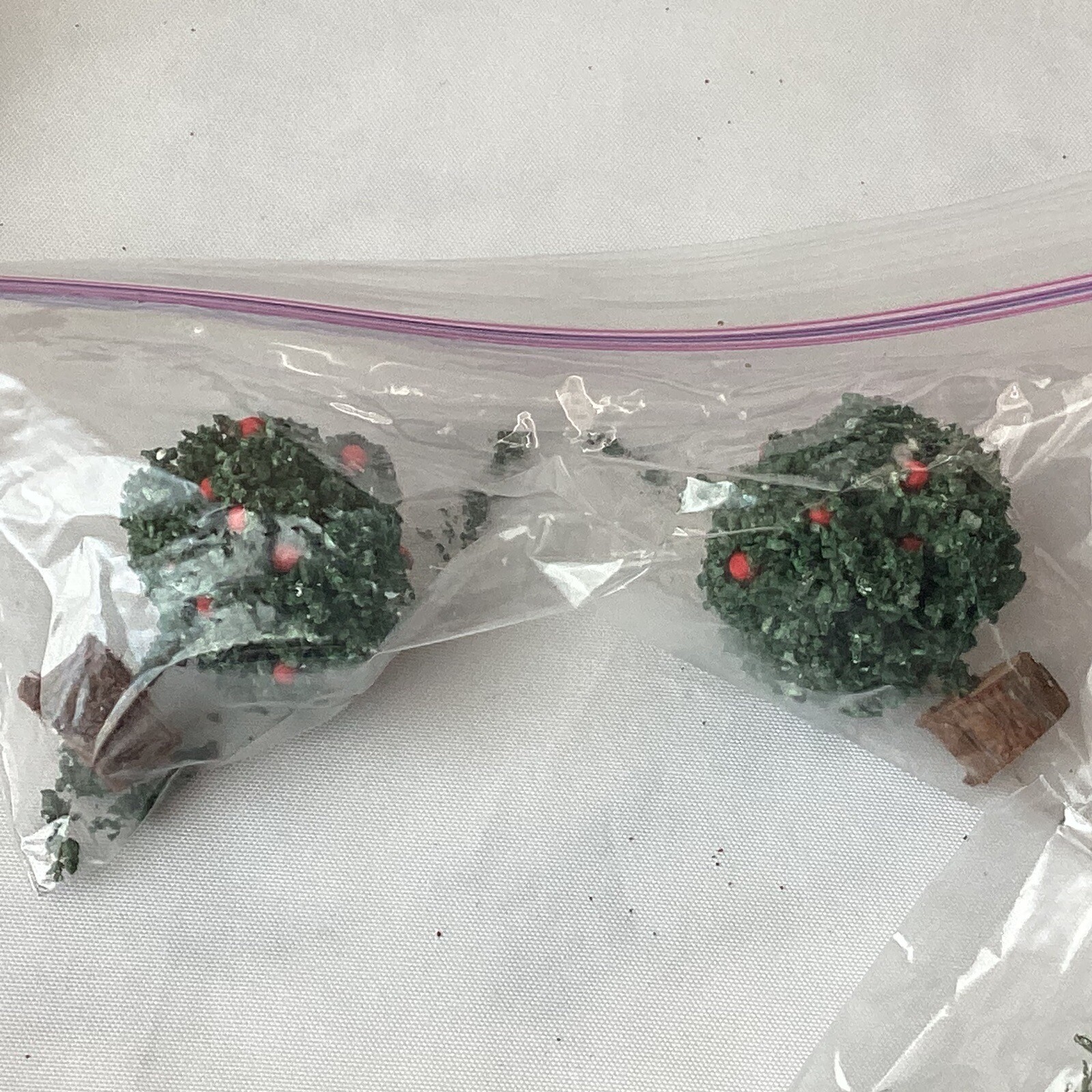 VTG 22-piece Lot Of Vintage Christmas Village Trees, Bushes & Fresh Fallen Snow