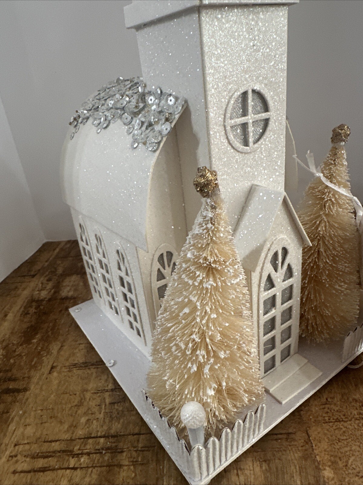 PAPER COTTAGE VILLAGE CHURCH SNOW WHITE GLITTER LIGHT UP INSIDE 12.5″ TALL