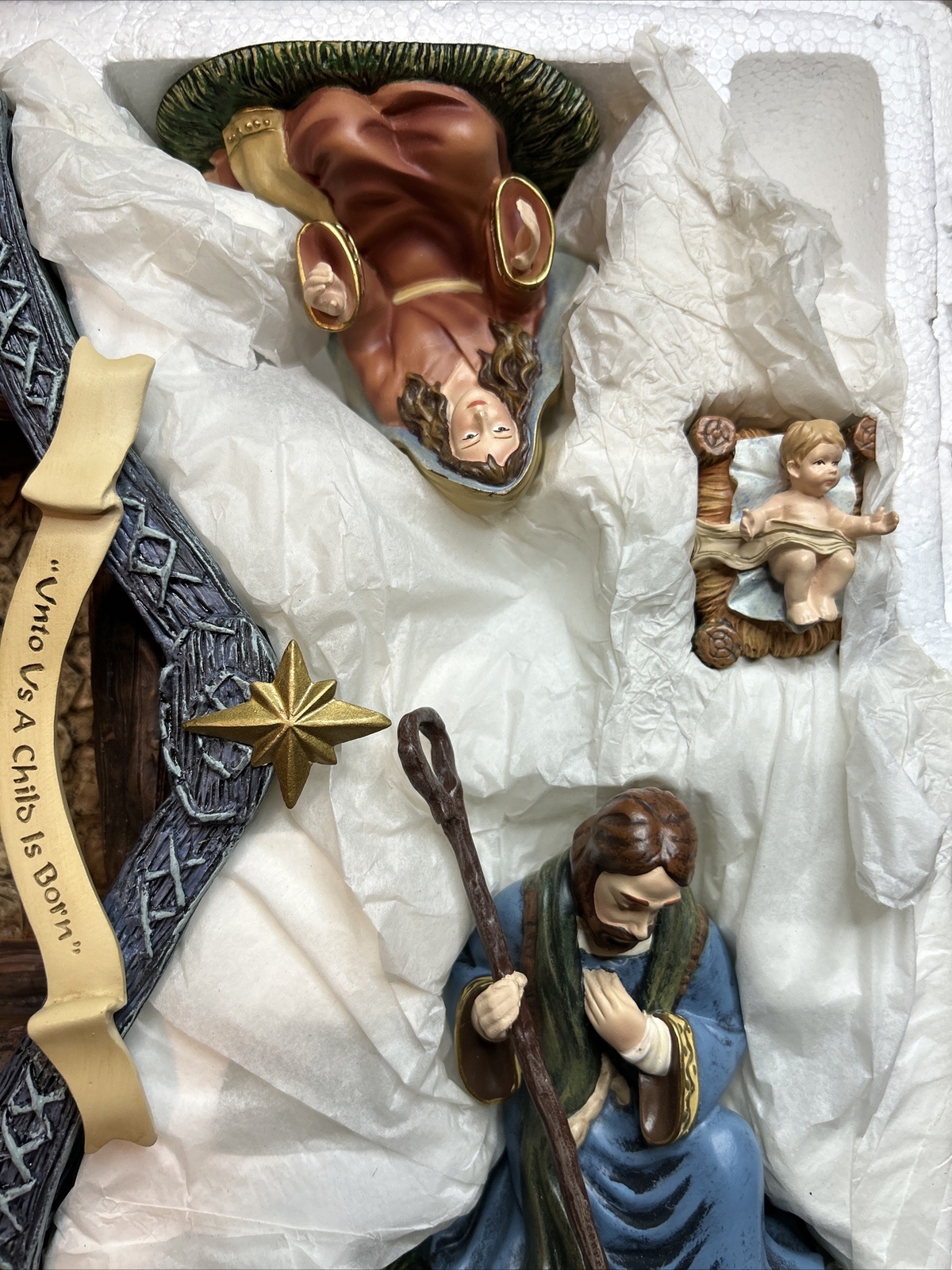 Thomas Kinkade Nativity Hawthorne Village Holy Family & Creche Joseph Mary Jesus