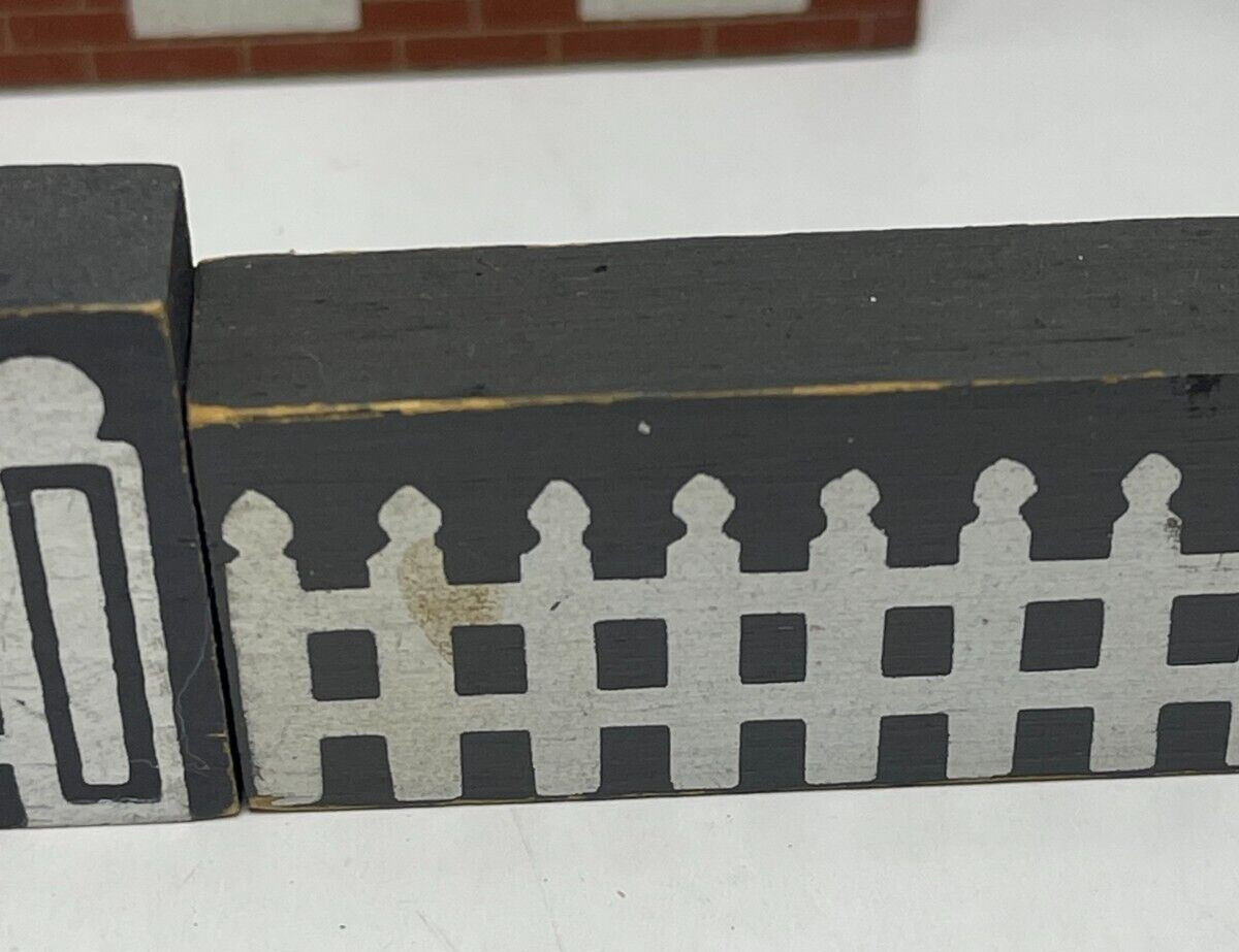 CAT’S MEOW VILLAGE 1985 Ohio Western Reserve Christmas Academy & 4 Extras