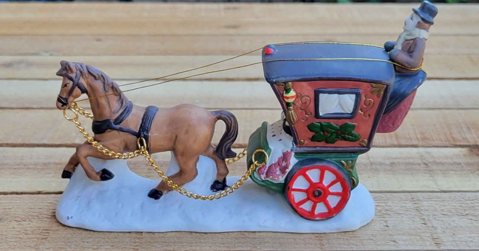 VINTAGE 1995 DICKENS COLLECTABLES ACCESSORIES ~CHRISTMAS HORSE-DRAWN CARRIAGE