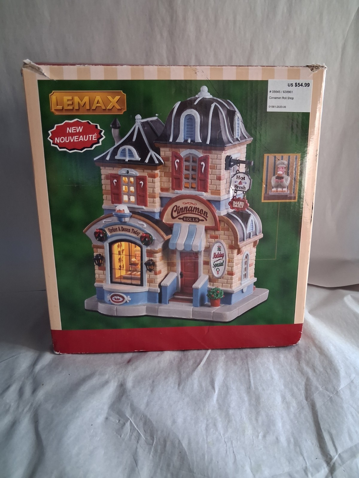 Christmas Lemax Cinnamon Roll House 2020 O5645 Light Up W/Original Box Retired