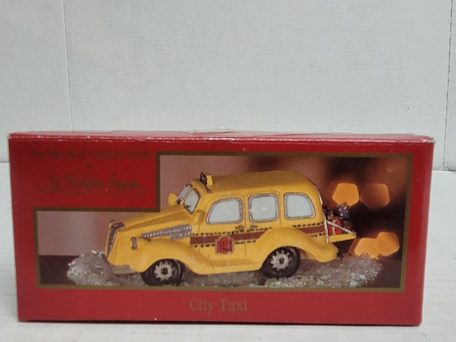 The Village Collection by St Nicholas Square Accessory CITY TAXI in original Box