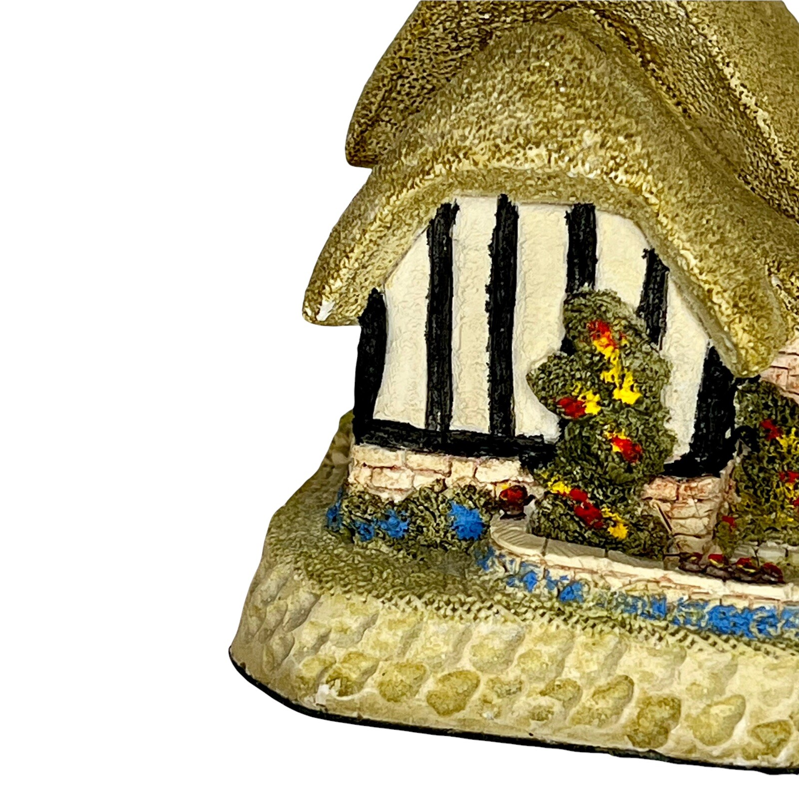 David Winter Blossom Cottage May British Traditions Retired Hand-Painted 1989