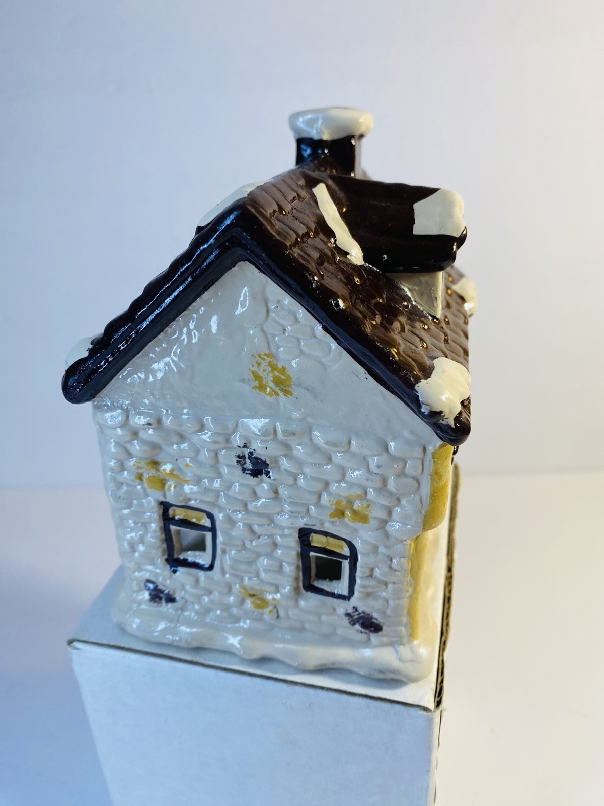 Dickens Village Ceramic Candle Holder Village Inn JS NY Taiwan NOS New Old Stock