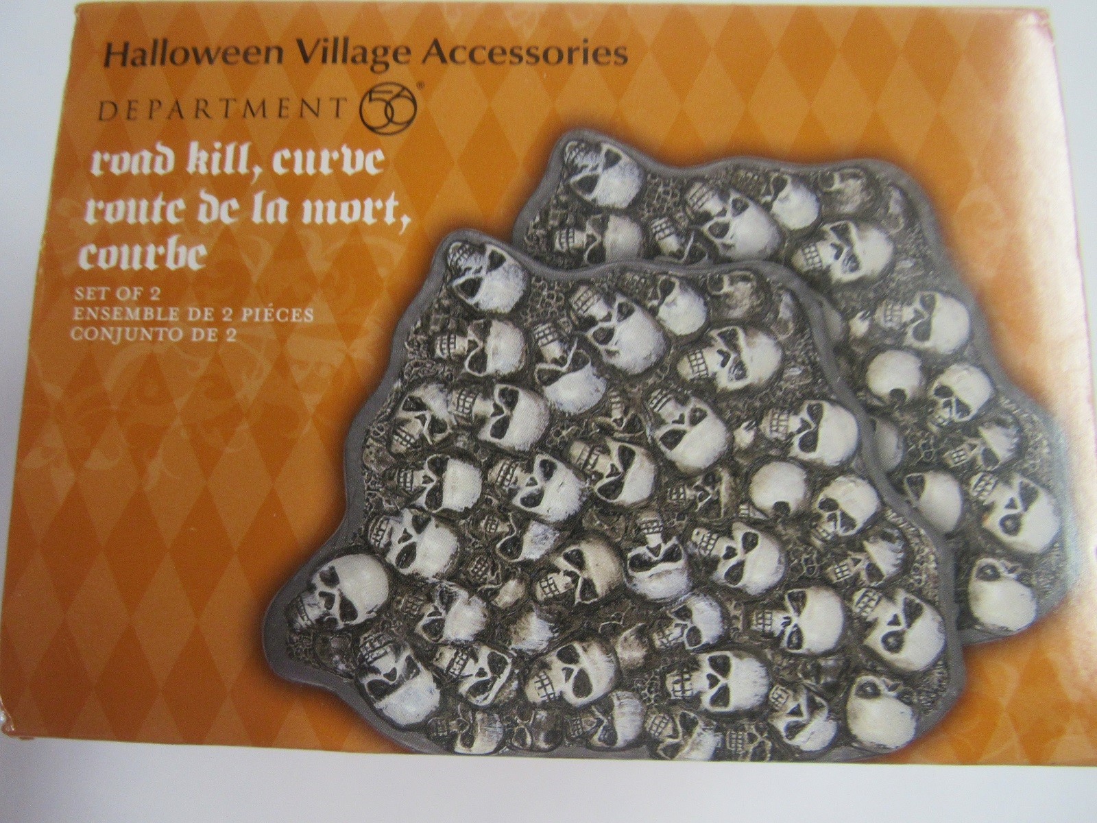 Dept 56 Halloween Village Accessories Set of 2 Road Kill Curve MIP 6010467