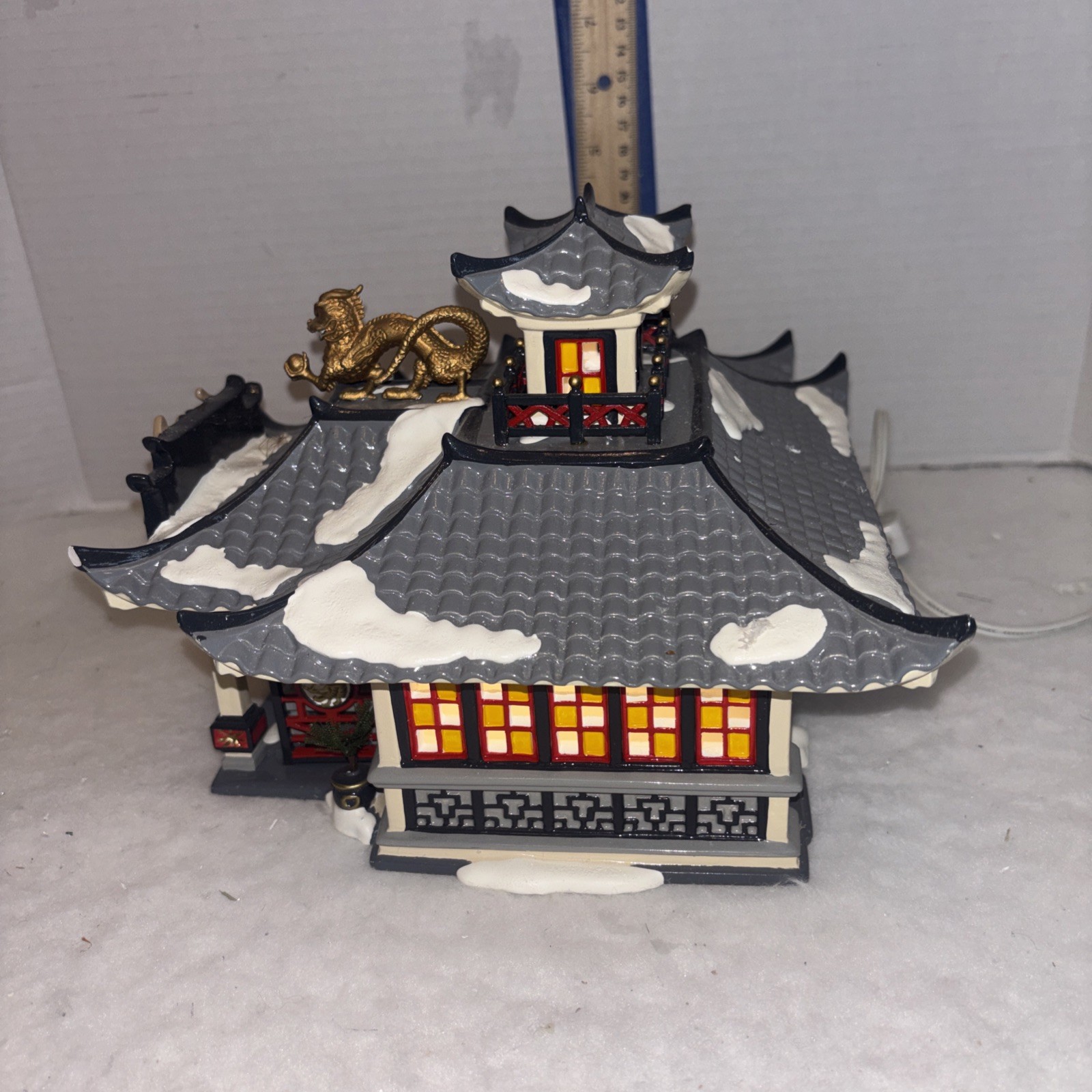 Department 56 Original Snow Village Lucky Dragon Restaurant 55011 W/extra