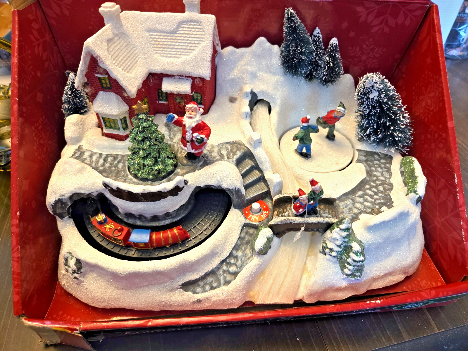 Animated Musical Christmas Santa’s Village Skaters Train Lights Works