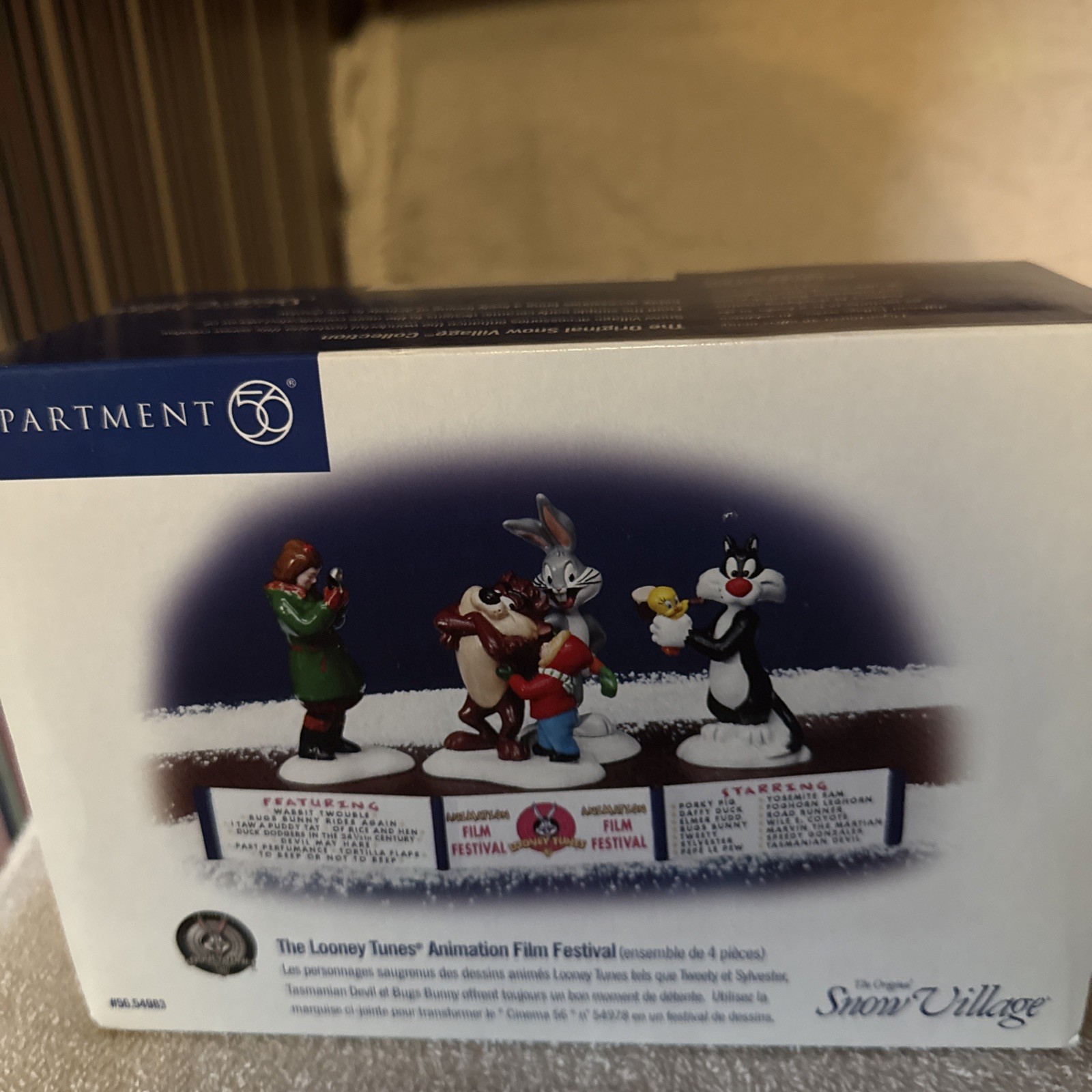 Dept 56 Snow Village The Looney Tunes Animation Film Festival 56.54983