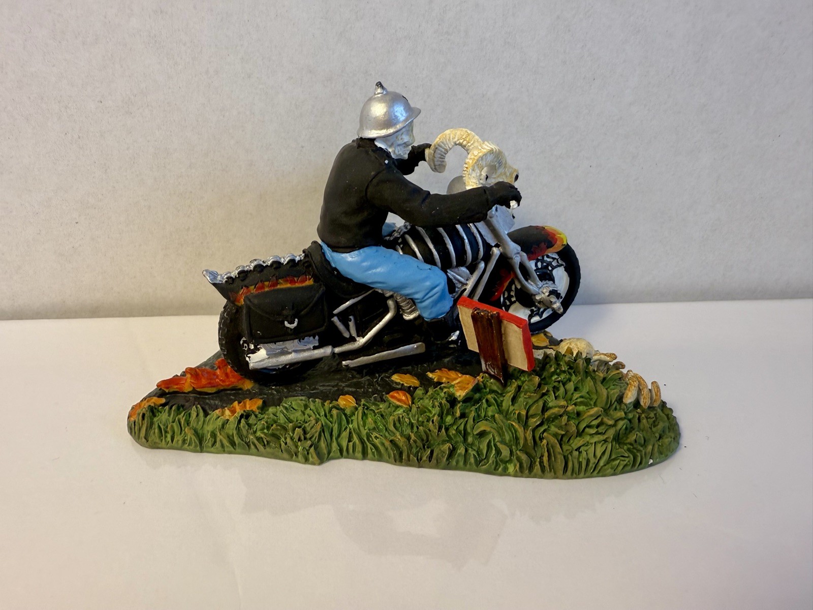 Dept 56 Halloween Village Bone To Be Wild 56.53221 Department 56 Motorcycle 2005