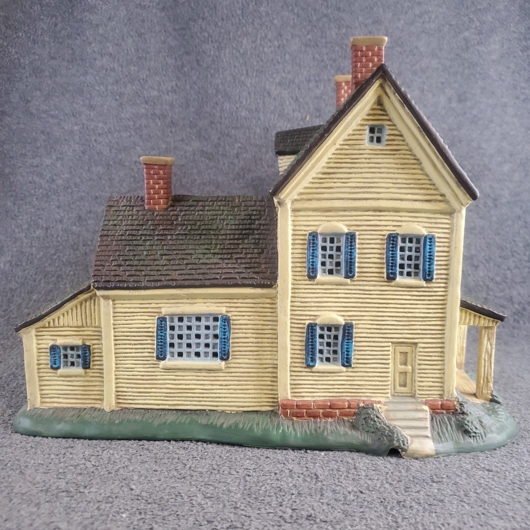 VTG 1996 Lang And Wise Farm House Folk Art Villages Meadowbrook Farm Collection