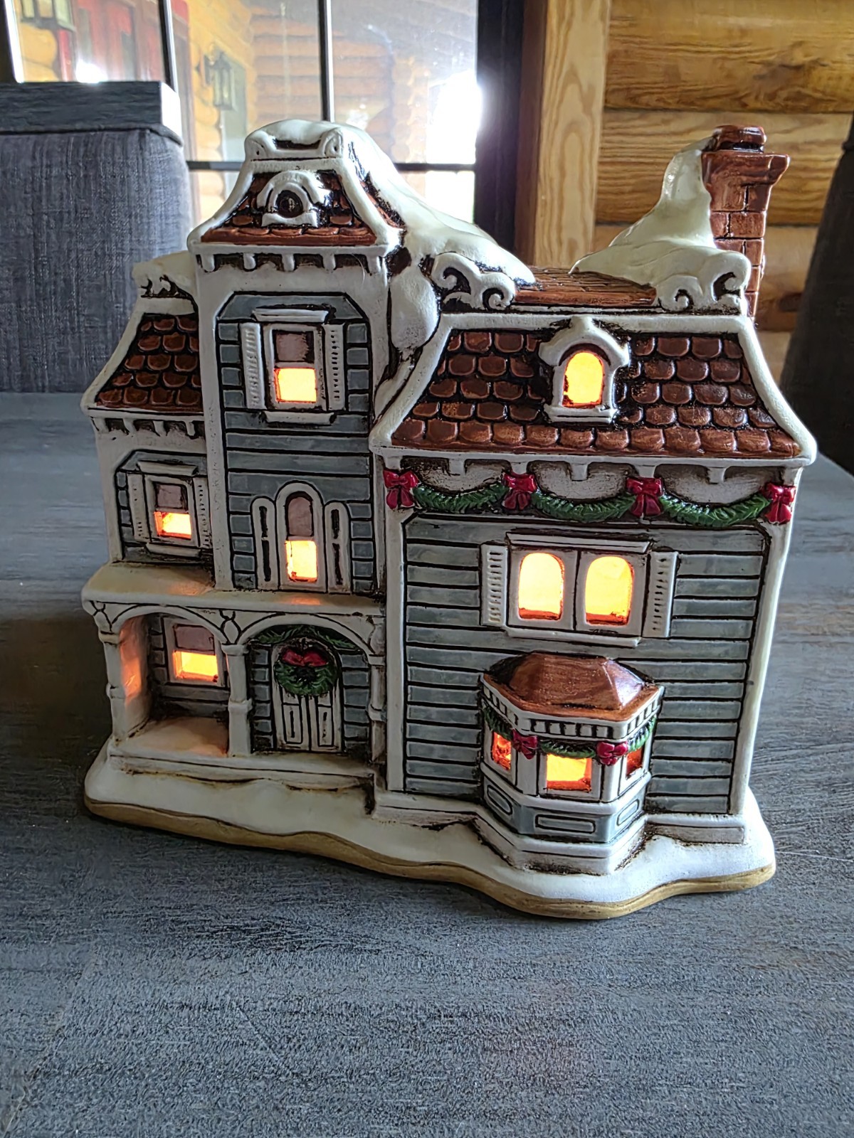 Lefton Colonial Village 07337 The Nob Hill 1989 Original Box