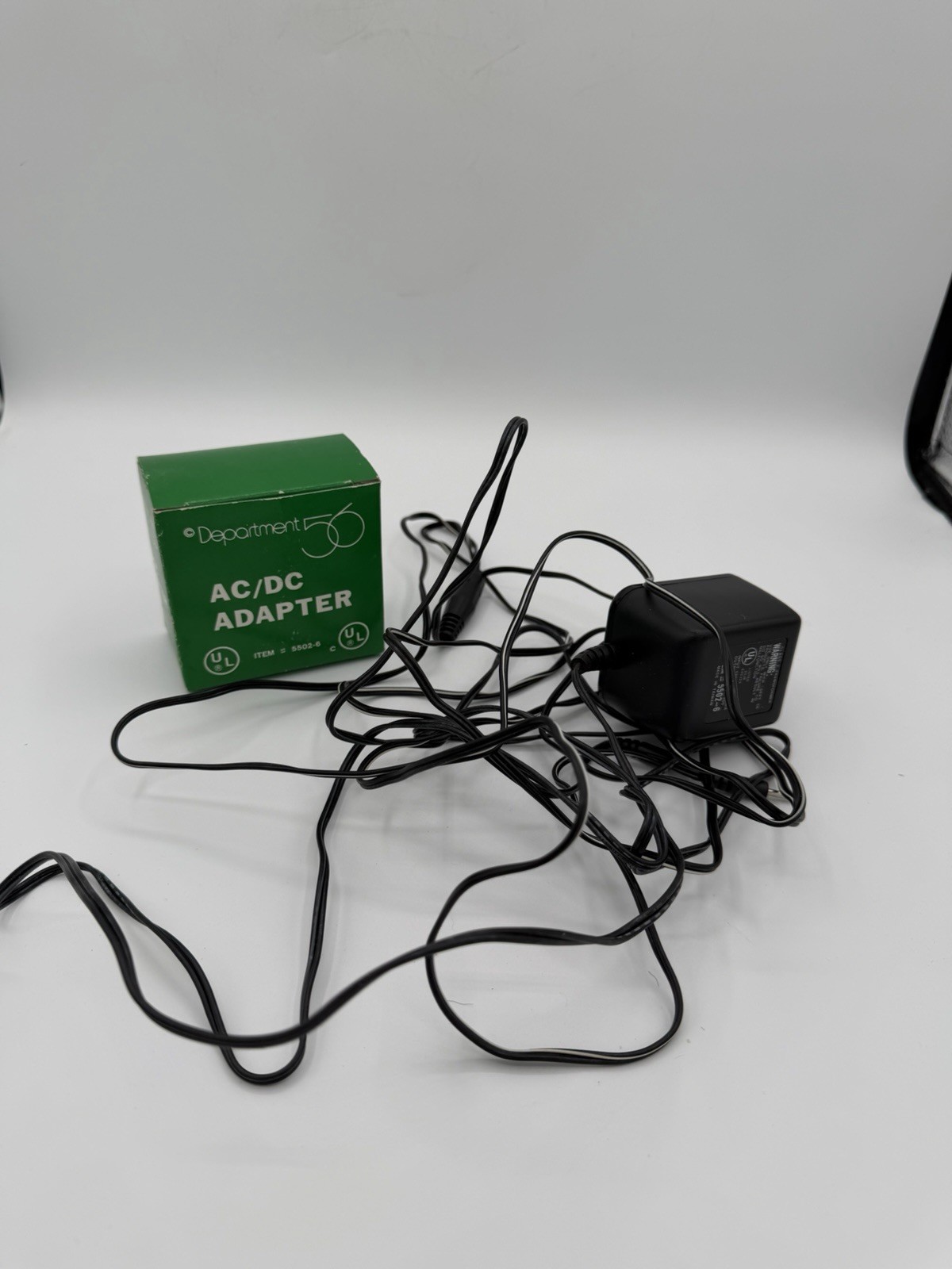 🔌🏘️ Dept 56 Village Accessory – AC/DC Adapter 5502‑6 (Black)