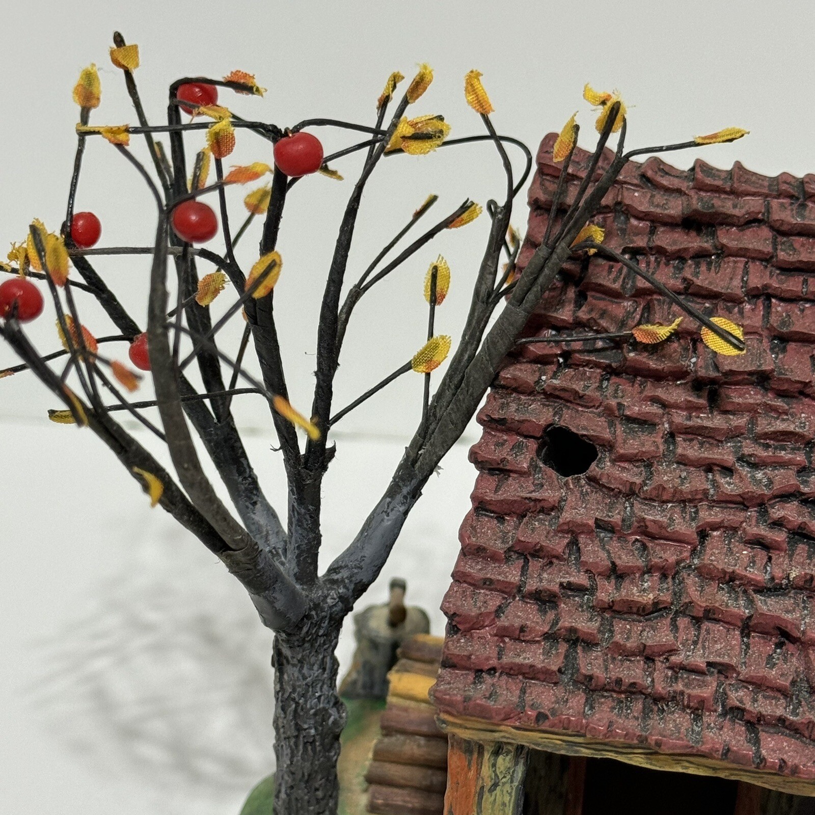 Department 56 New England Village Series “It’s Almost Thanksgiving” W/ packaging