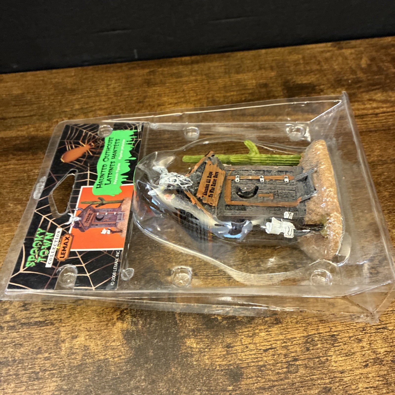 Lemax 2008 Spooky Town HAUNTED OUTHOUSE #82493 Retired Halloween Figurine New