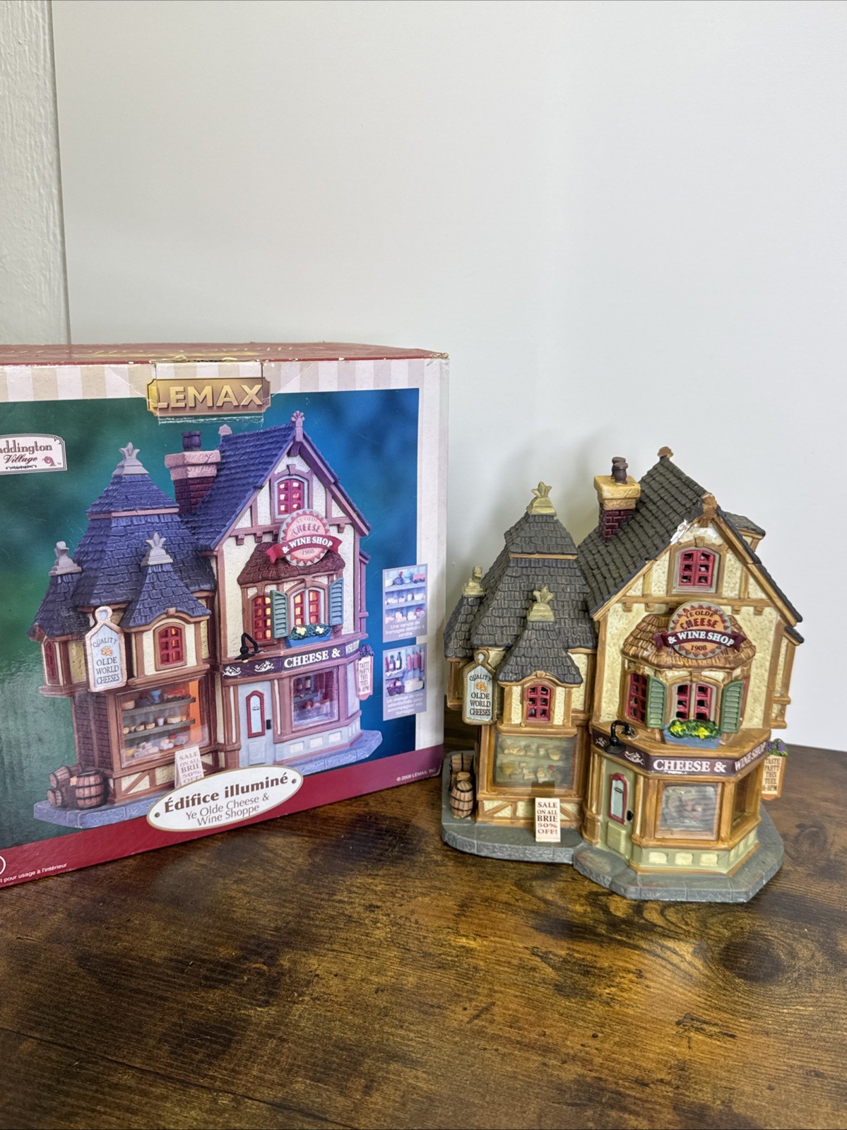2009 LEMAX CADDINGTON VILLAGE 95815 “YE OLDE CHEESE & WINE SHOPPE SHOPPE” READ