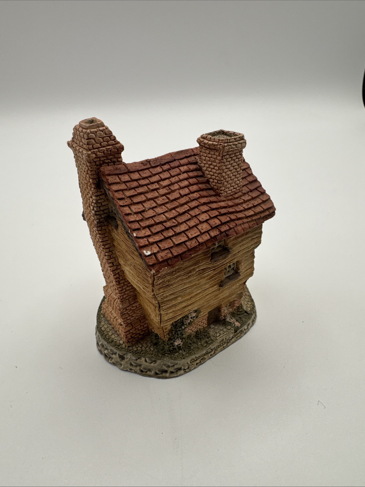 DAVID WINTER COTTAGES WINE MERCHANT 1980 HANDMADE & HAND PAINTED VINTAGE