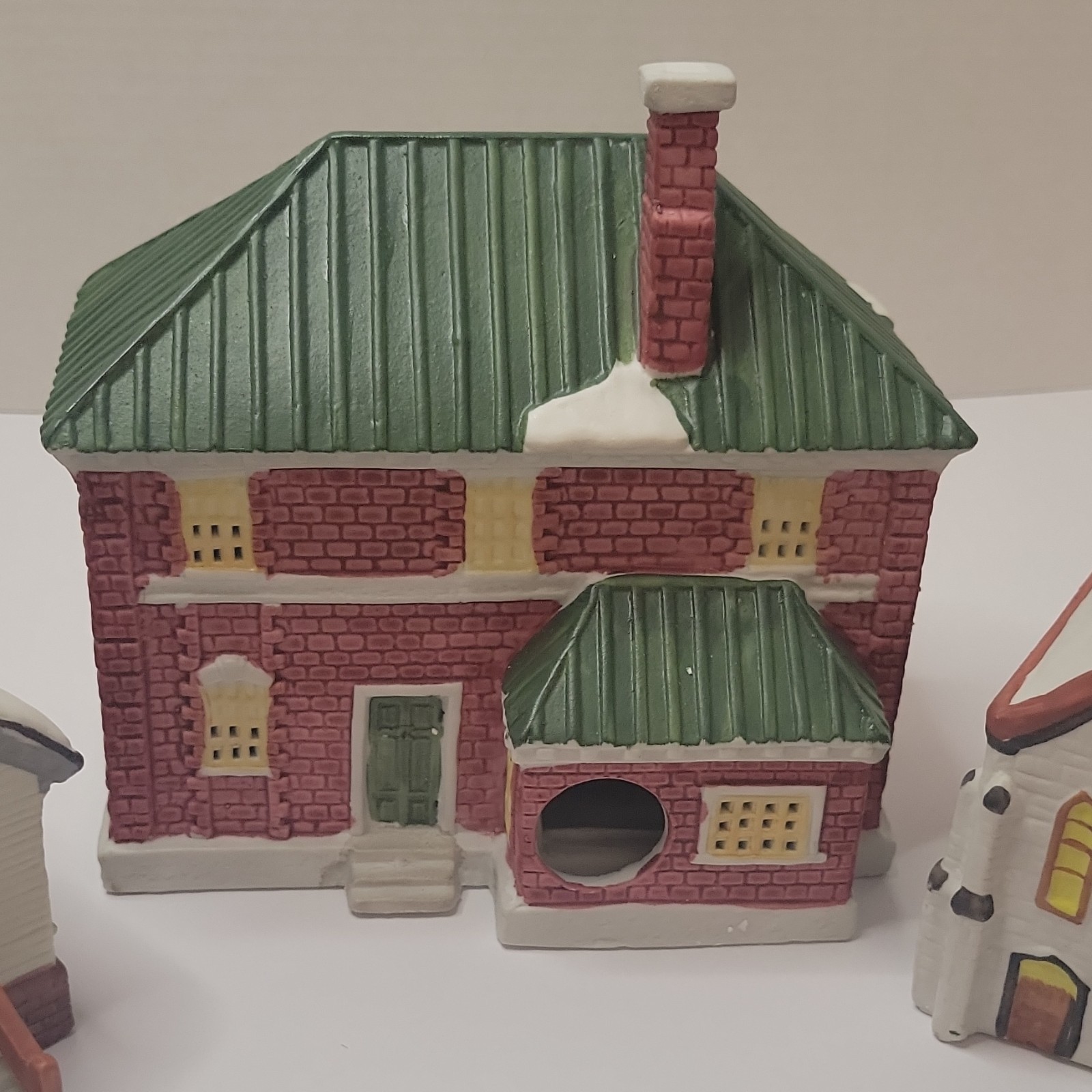 Lemax Hearthside Village Christmas Lot of 3 Porcelain Lighted Town Hall Church