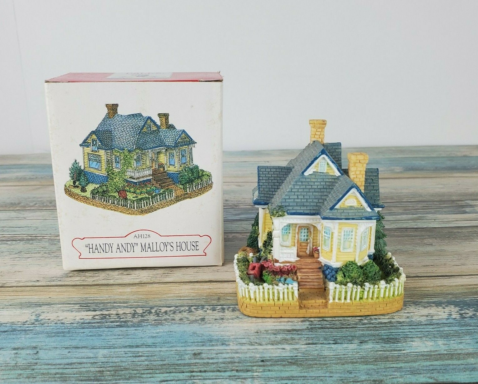 Liberty Falls – Frontier Village Building – Handy Andy Malloy’s House – AH128
