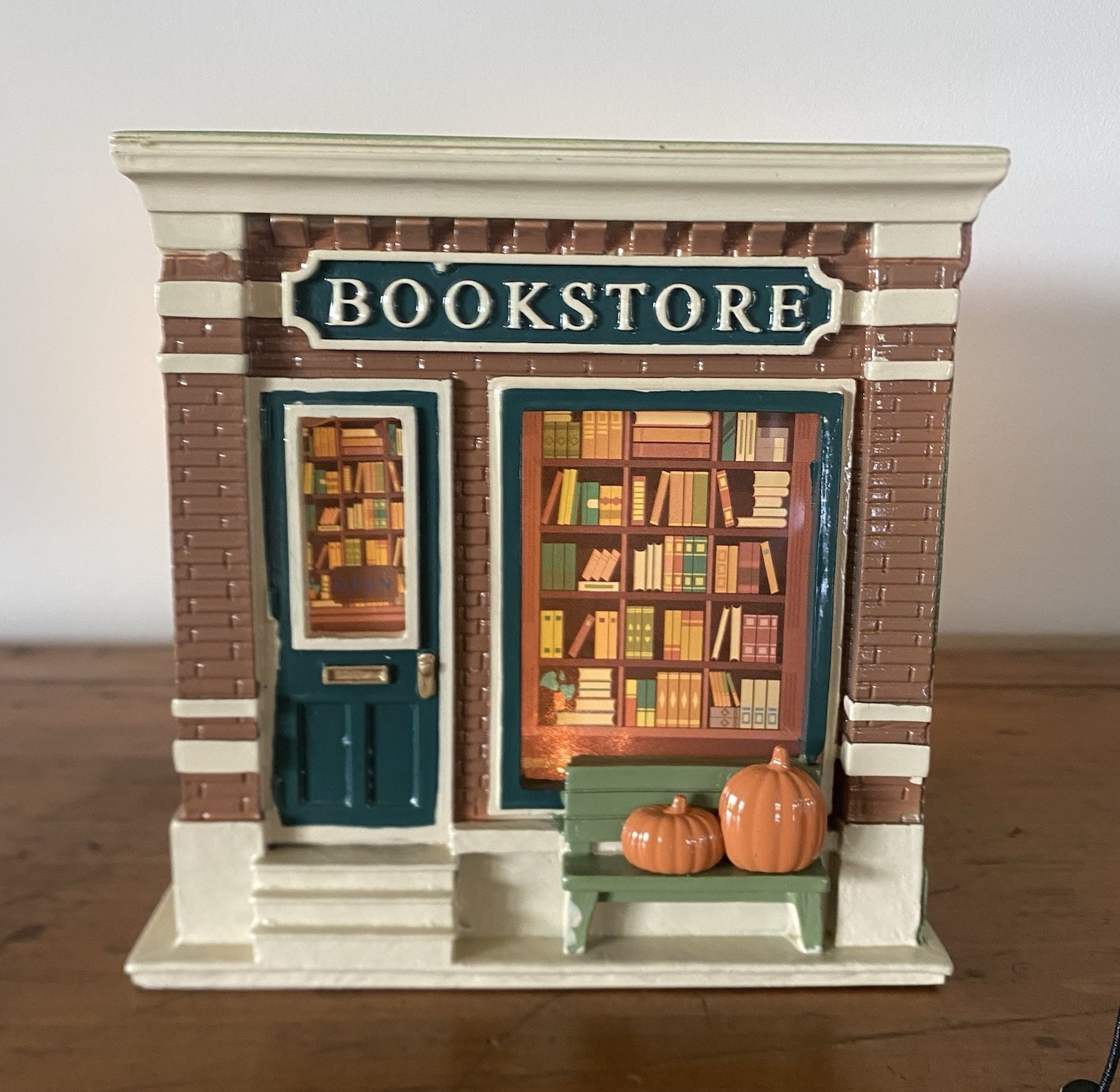 Bath & Body Works Lighted Village Coffee Shop & Bookstore 3 Wick Candle Holder