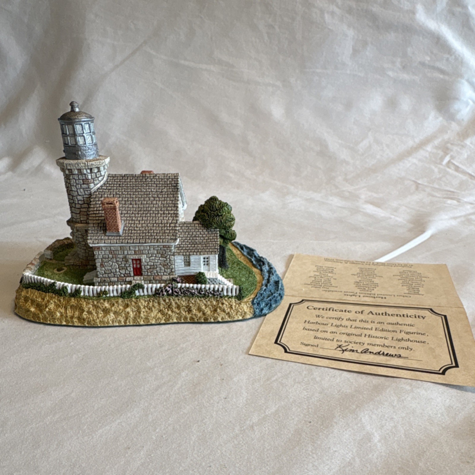 Harbour Lights Stonington Harbor Lighthouse Connecticut #502 1996 Boxed COA